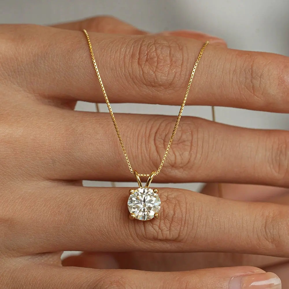 Intuori | Solitaire Pendant Moissanite Necklace